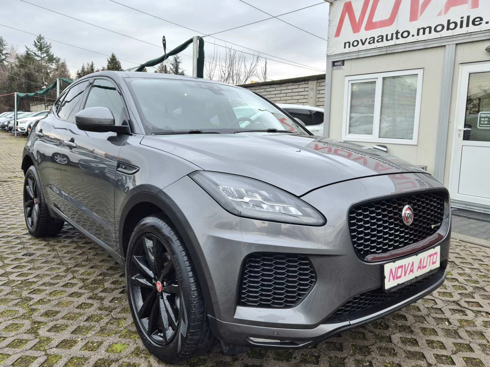 Jaguar E-pace 2.0D-180кс-R DYNAMIC-2020г-160000км-СУПЕР СЪСТОЯНИ - изображение 5