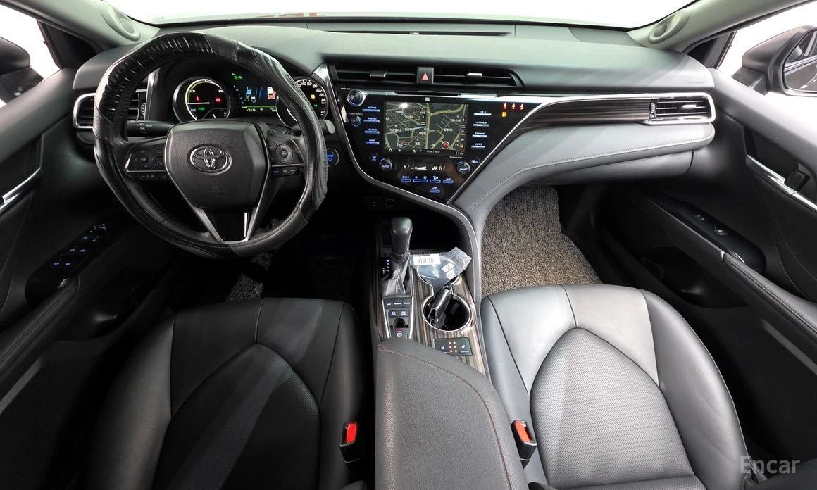 Toyota Camry  - изображение 7