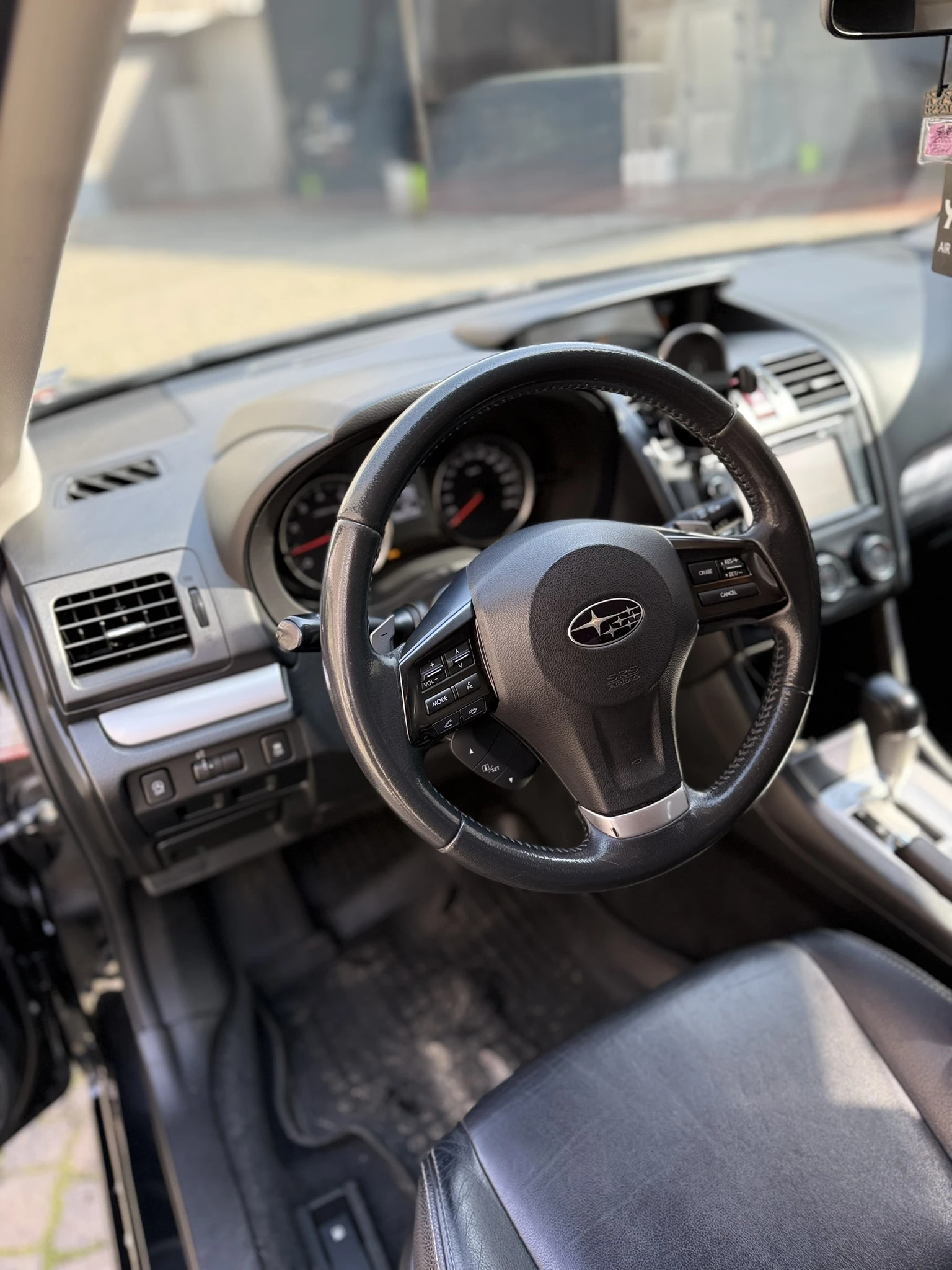 Subaru XV, снимка 12 - Автомобили и джипове - 53750767