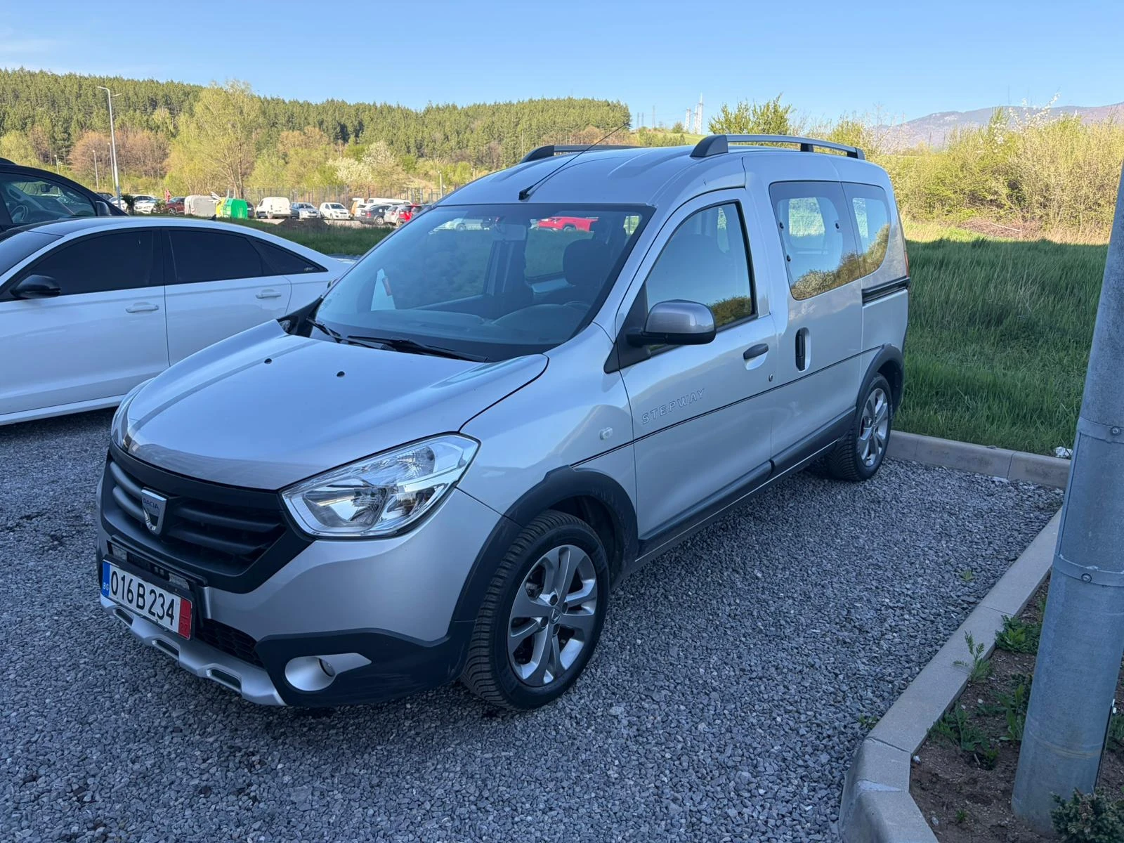 Dacia Dokker Stepway, снимка 2 - Автомобили и джипове - 54335741