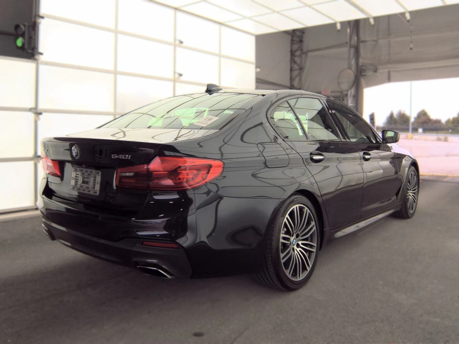 BMW 540 xDrive M Sport Line, снимка 3 - Автомобили и джипове - 54840703