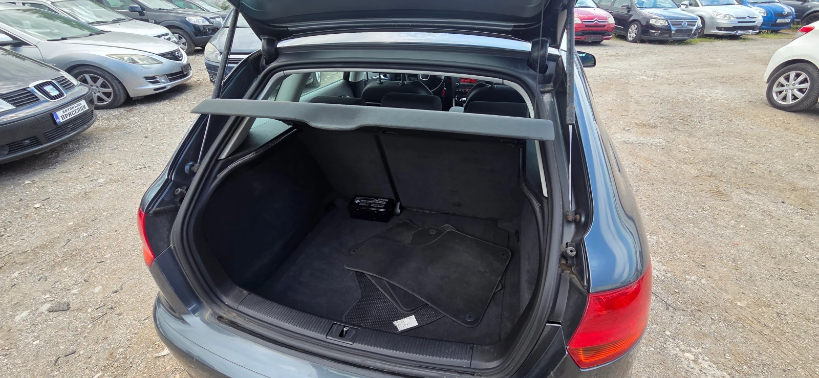 Audi A3 2.0 TDI 8-КЛАПАНА, снимка 4 - Автомобили и джипове - 54956898