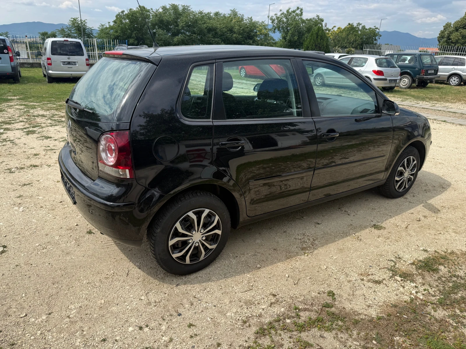 VW Polo 1.2 бензин, снимка 6 - Автомобили и джипове - 55059142