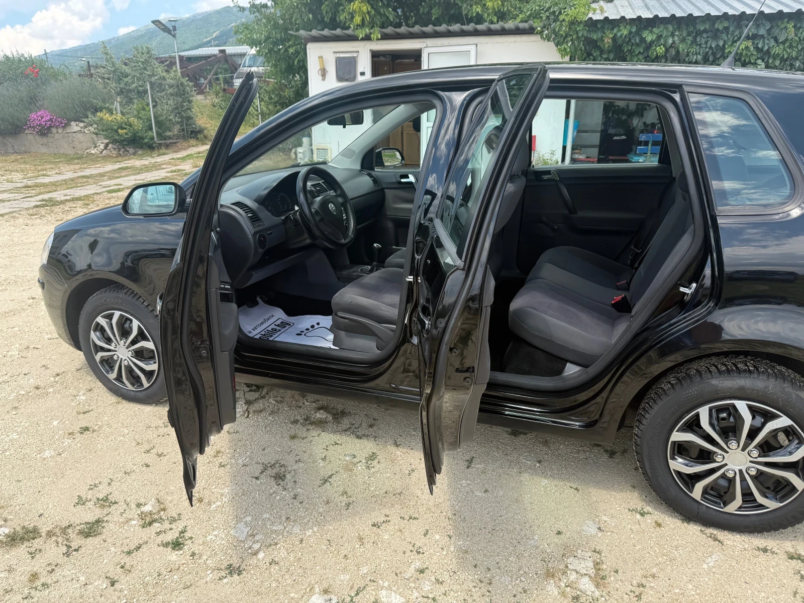 VW Polo 1.2 бензин, снимка 10 - Автомобили и джипове - 55059142