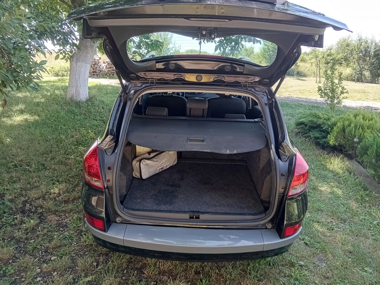 Renault Clio 1, 5cdi, снимка 9 - Автомобили и джипове - 55076537