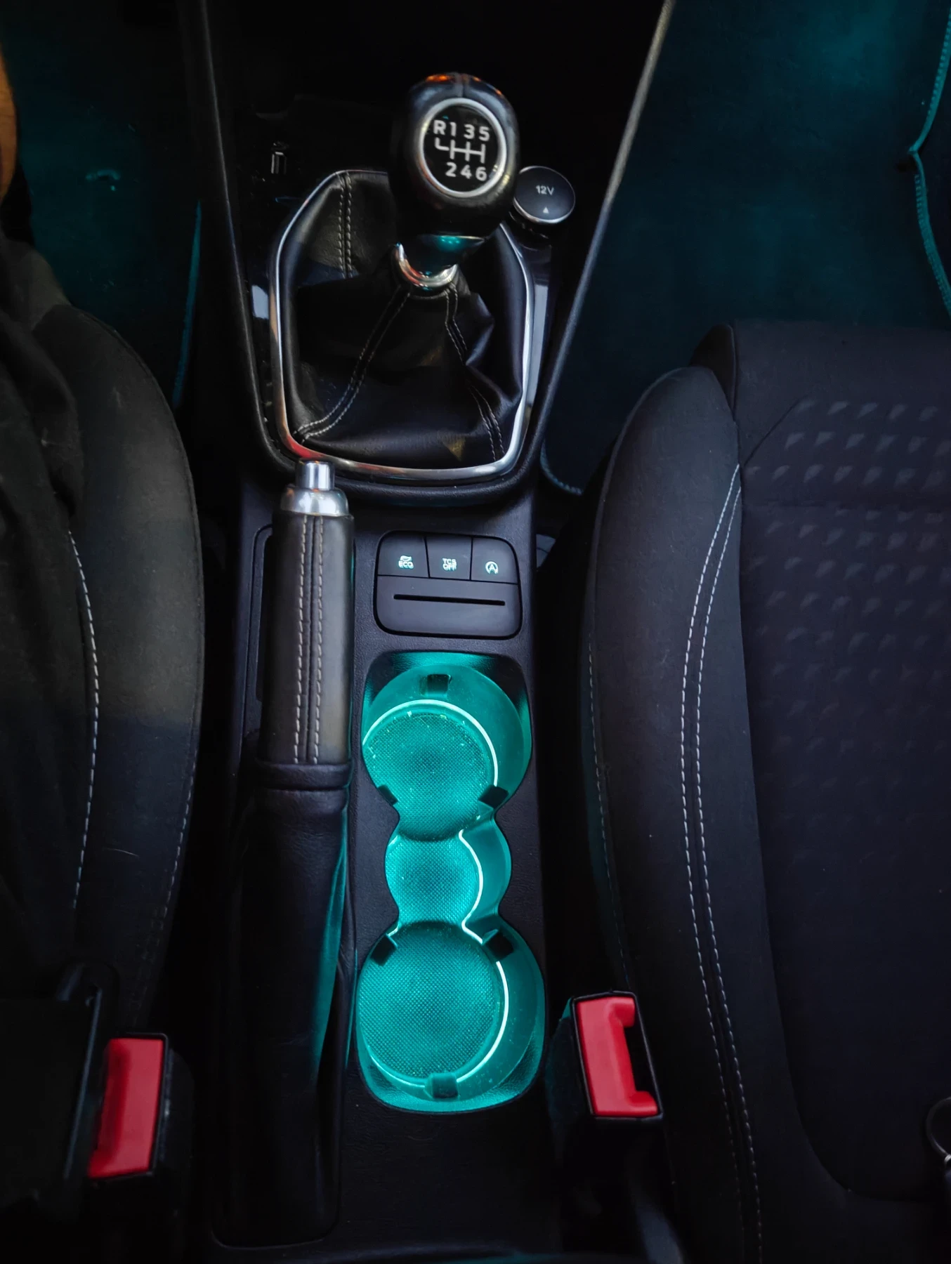 Ford Fiesta 1.5  120 �� Titanium  | Mobile.bg � ����������� 11