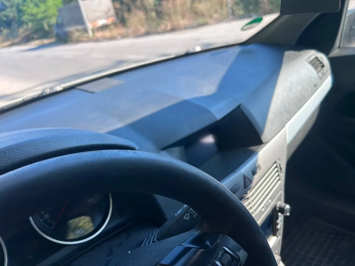 Opel Astra, снимка 12 - Автомобили и джипове - 55772990