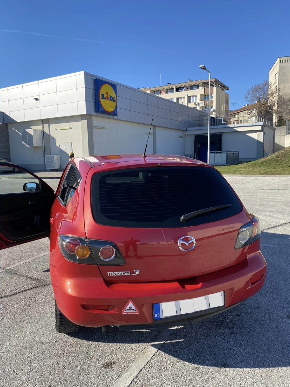 Mazda 3 1.6, снимка 3 - Автомобили и джипове - 55891576