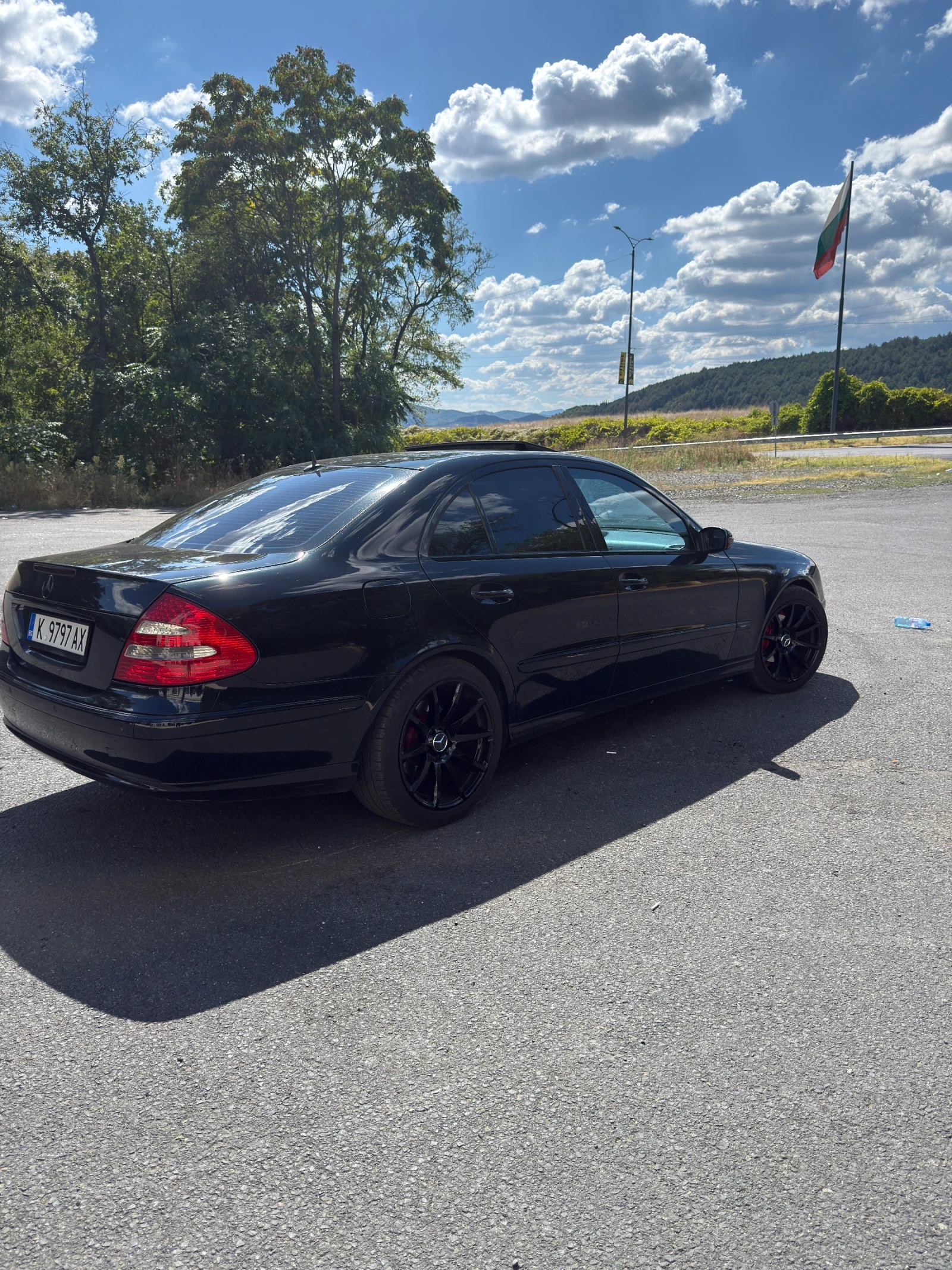 Mercedes-Benz E 270, снимка 4 - Автомобили и джипове - 56107217