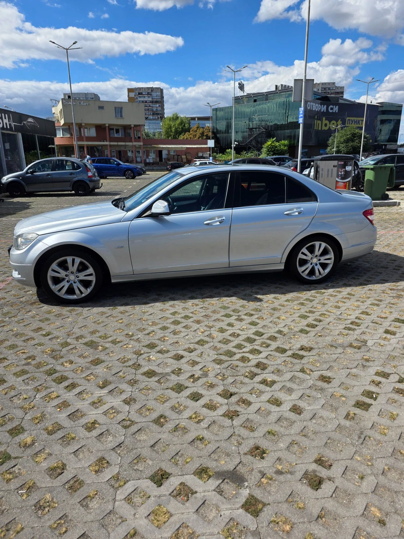 Mercedes-Benz 280, снимка 1 - Автомобили и джипове - 56210996