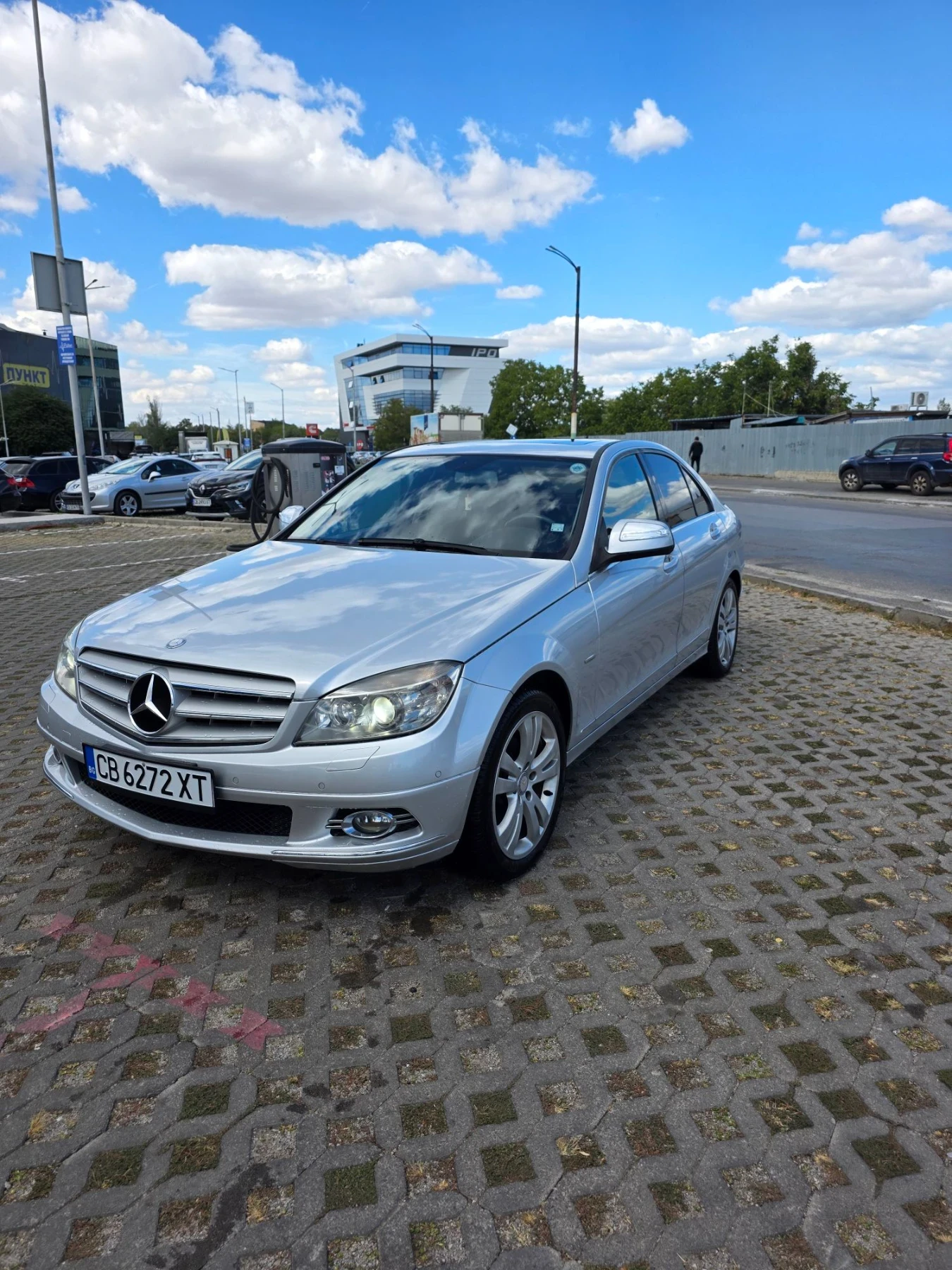 Mercedes-Benz 280, снимка 5 - Автомобили и джипове - 56210996