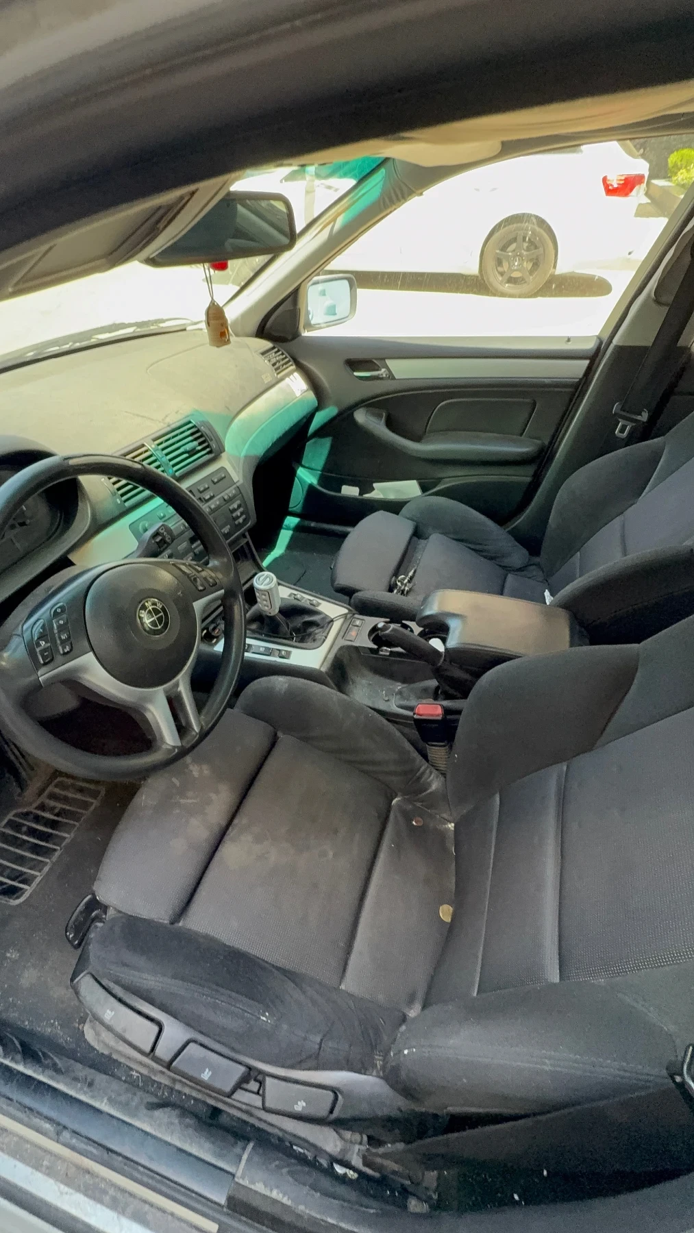 BMW 330, снимка 6 - Автомобили и джипове - 56691023