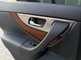 Infiniti Fx 50 S 5.0i , снимка 13