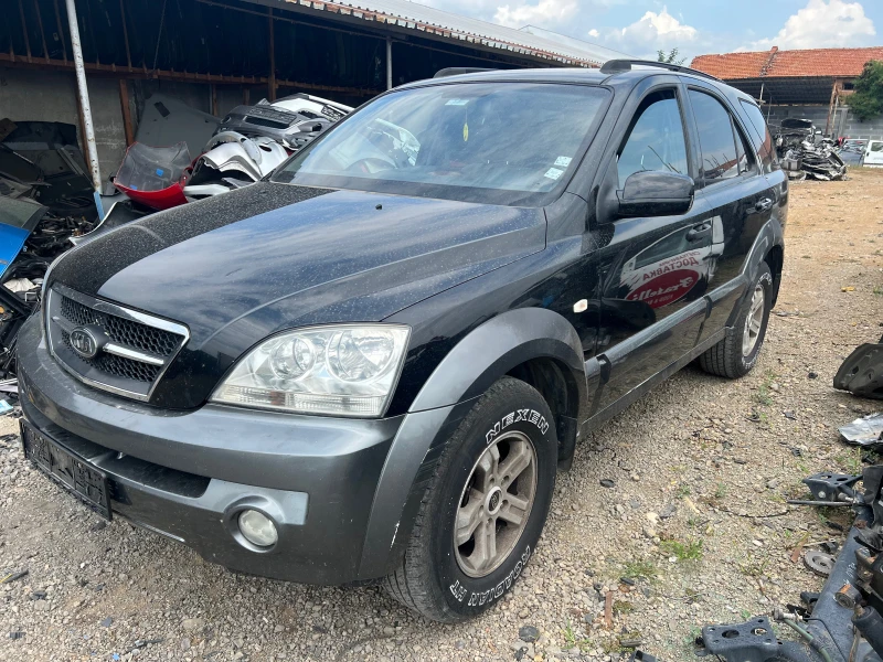 Kia Sorento 2.5CRD, снимка 2 - Автомобили и джипове - 37652026