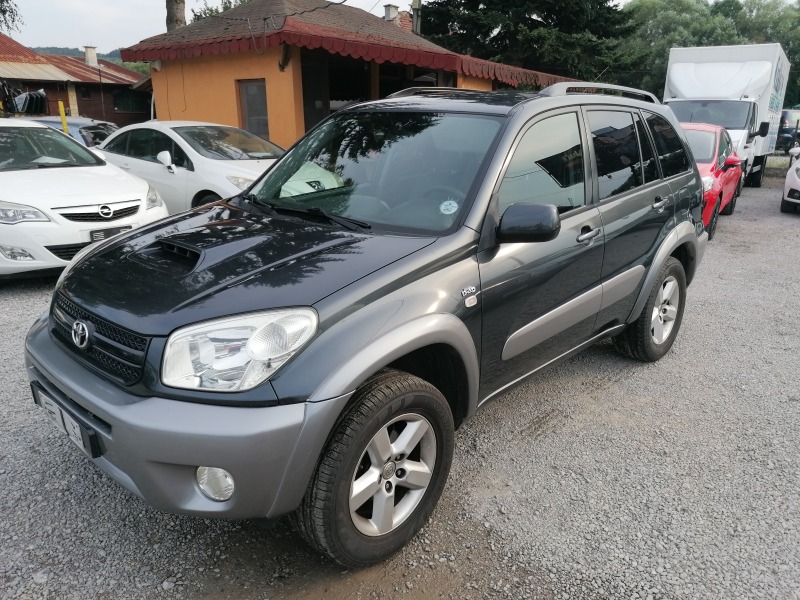 Toyota Rav4 2.0 D4D, снимка 1 - Автомобили и джипове - 46804601