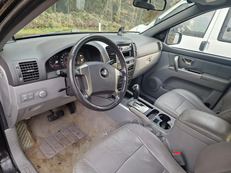 Kia Sorento, снимка 7 - Автомобили и джипове - 48150325