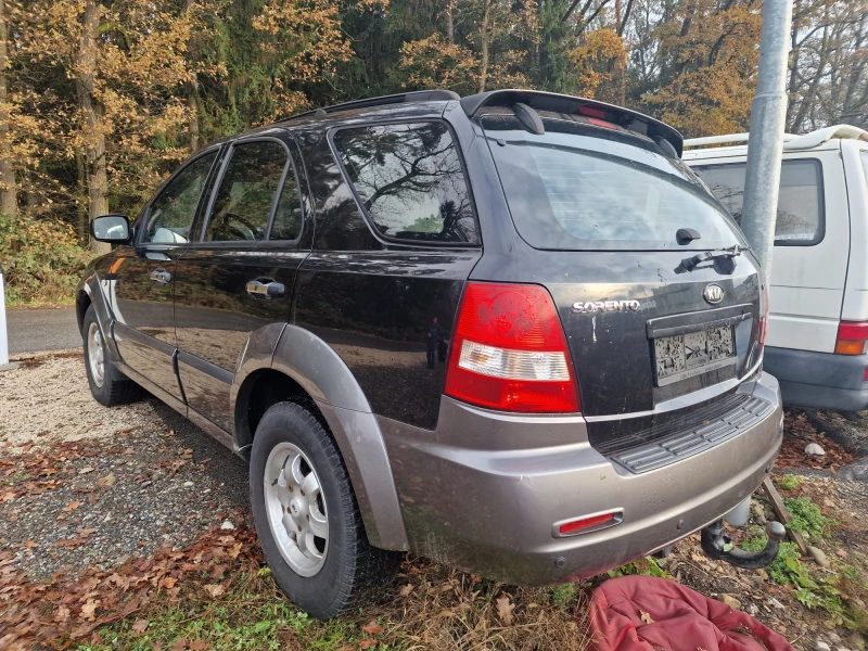 Kia Sorento, снимка 4 - Автомобили и джипове - 48150325