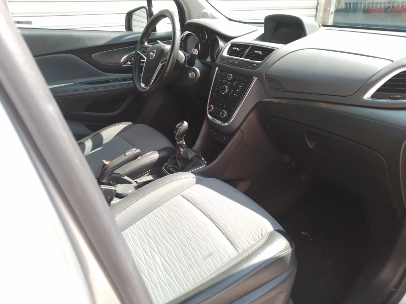 Opel Mokka 1.6 CDTI 4x4, снимка 10 - Автомобили и джипове - 50701042