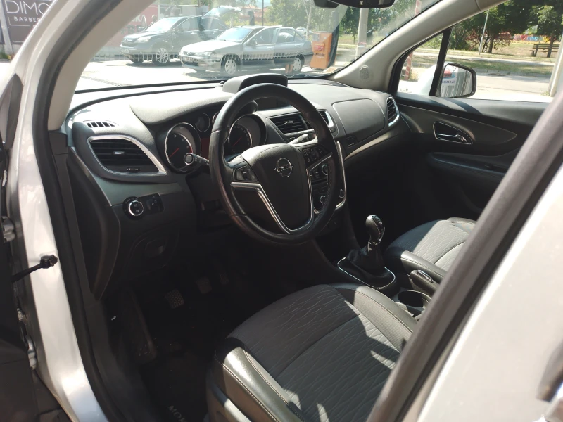 Opel Mokka 1.6 CDTI 4x4, снимка 9 - Автомобили и джипове - 50701042