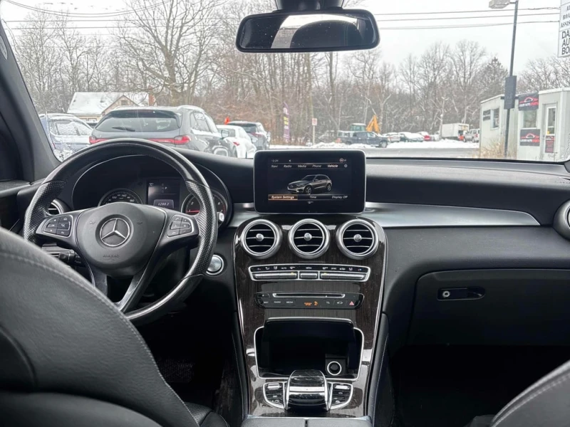 Mercedes-Benz GLC * 300 * CARFAX * ЦЕНА ДО БГ, снимка 9 - Автомобили и джипове - 53014197