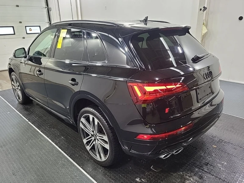 Audi SQ5 / PROGRESSIV / DISTRONIC / PANO / CARFAX, снимка 4 - Автомобили и джипове - 53327750
