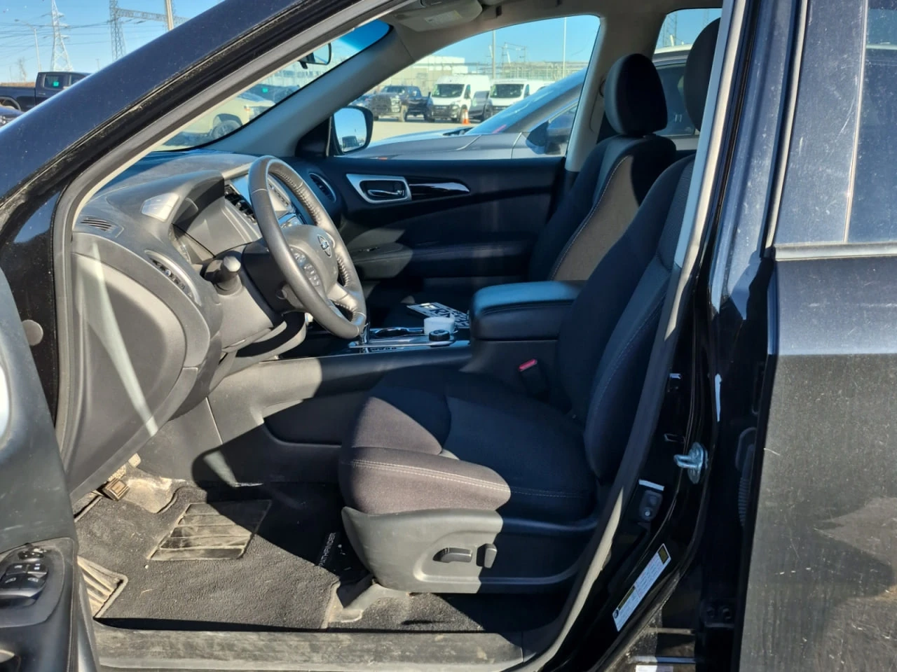 Nissan Pathfinder * АВТО КРЕДИТ* ЦЕНА ДО БГ * СЕРВИЗНА ИСТОРИЯ *  - изображение 5