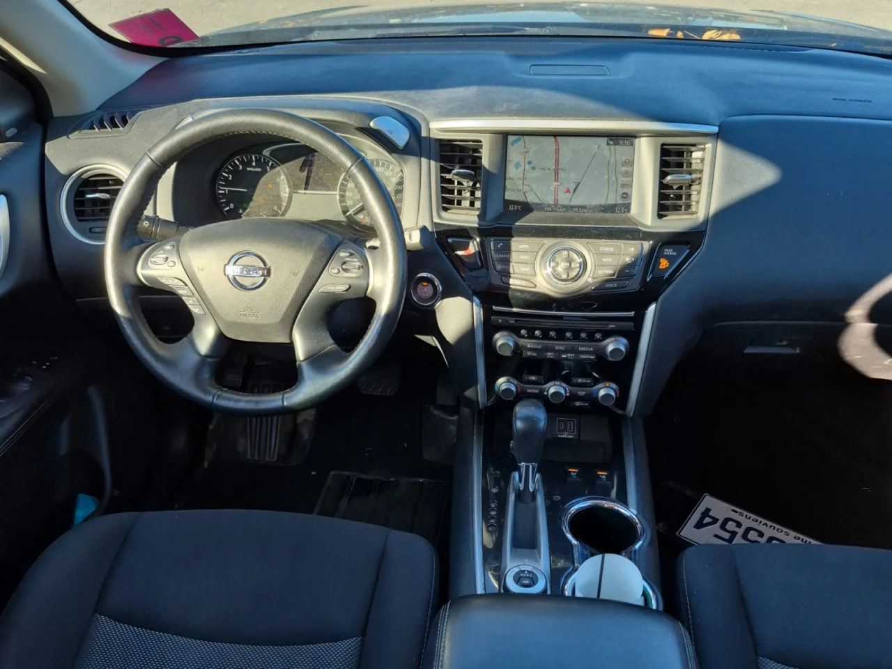 Nissan Pathfinder * АВТО КРЕДИТ* ЦЕНА ДО БГ * СЕРВИЗНА ИСТОРИЯ *  - изображение 6