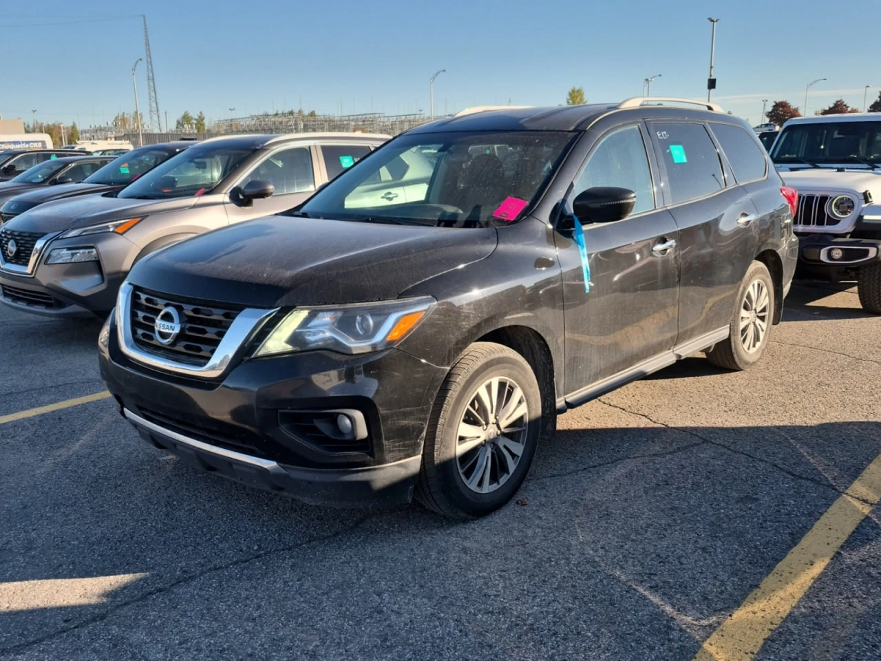 Nissan Pathfinder *  *    *   *  | Mobile.bg   1