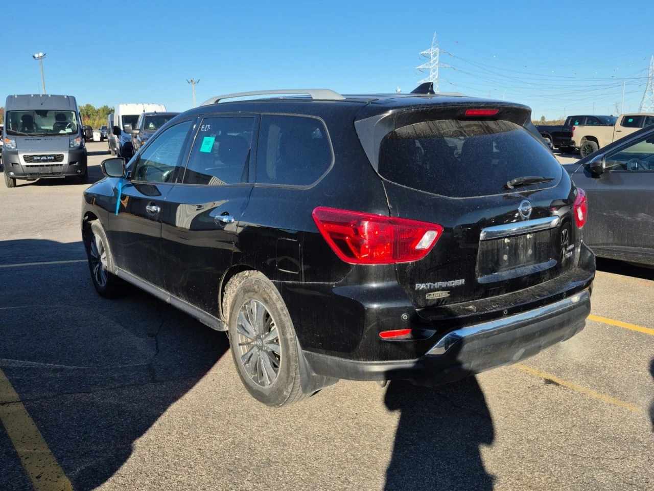 Nissan Pathfinder * АВТО КРЕДИТ* ЦЕНА ДО БГ * СЕРВИЗНА ИСТОРИЯ *  - изображение 4