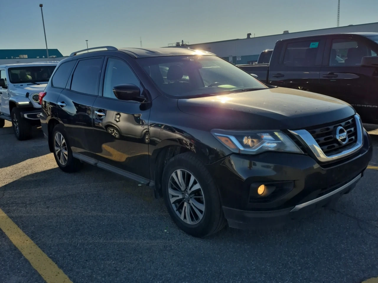 Nissan Pathfinder * АВТО КРЕДИТ* ЦЕНА ДО БГ * СЕРВИЗНА ИСТОРИЯ *  - изображение 2