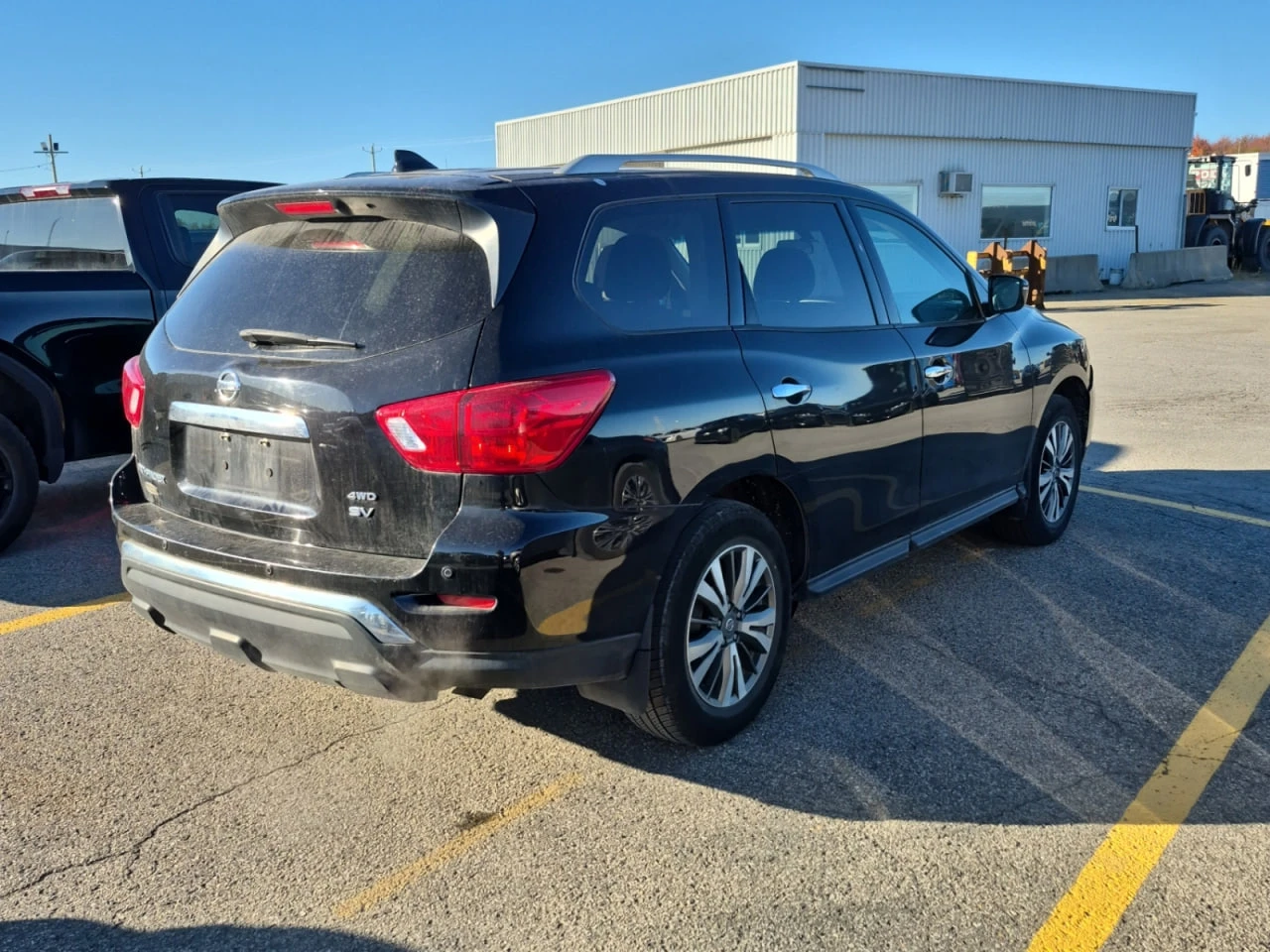 Nissan Pathfinder * АВТО КРЕДИТ* ЦЕНА ДО БГ * СЕРВИЗНА ИСТОРИЯ *  - изображение 3