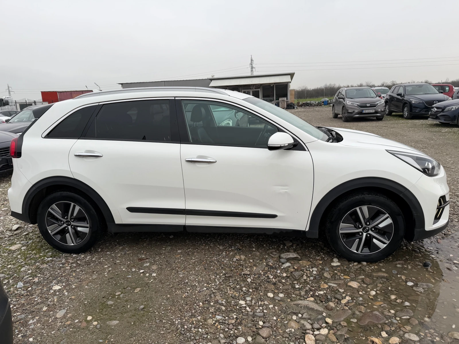 Kia Niro 1.6 HYBRID - изображение 4