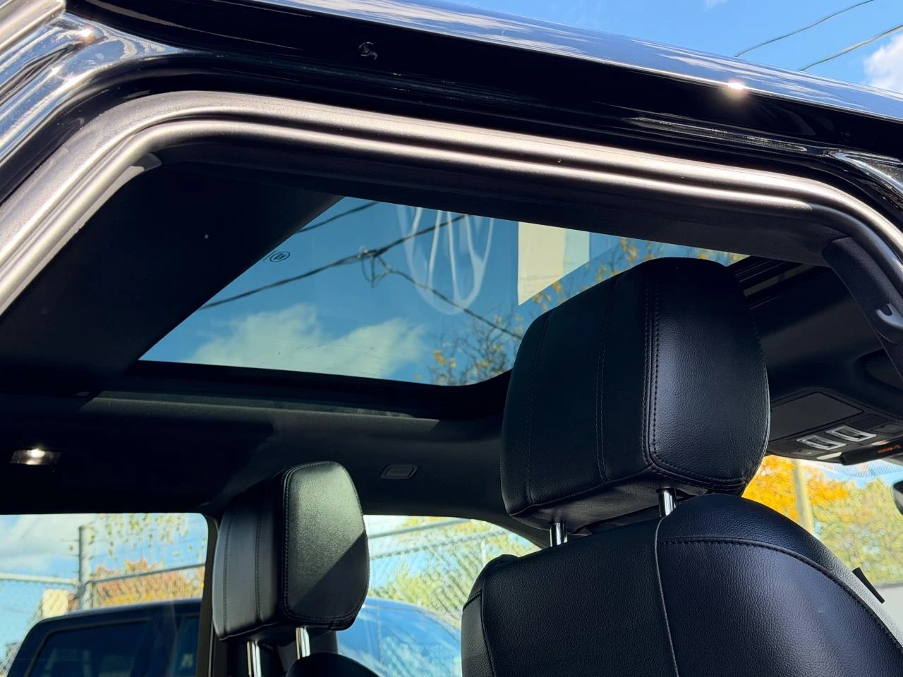 Land Rover Range Rover Evoque P250 / S / AWD / PANO / MERIDIAN / DIGITAL | Mobile.bg � ����������� 12