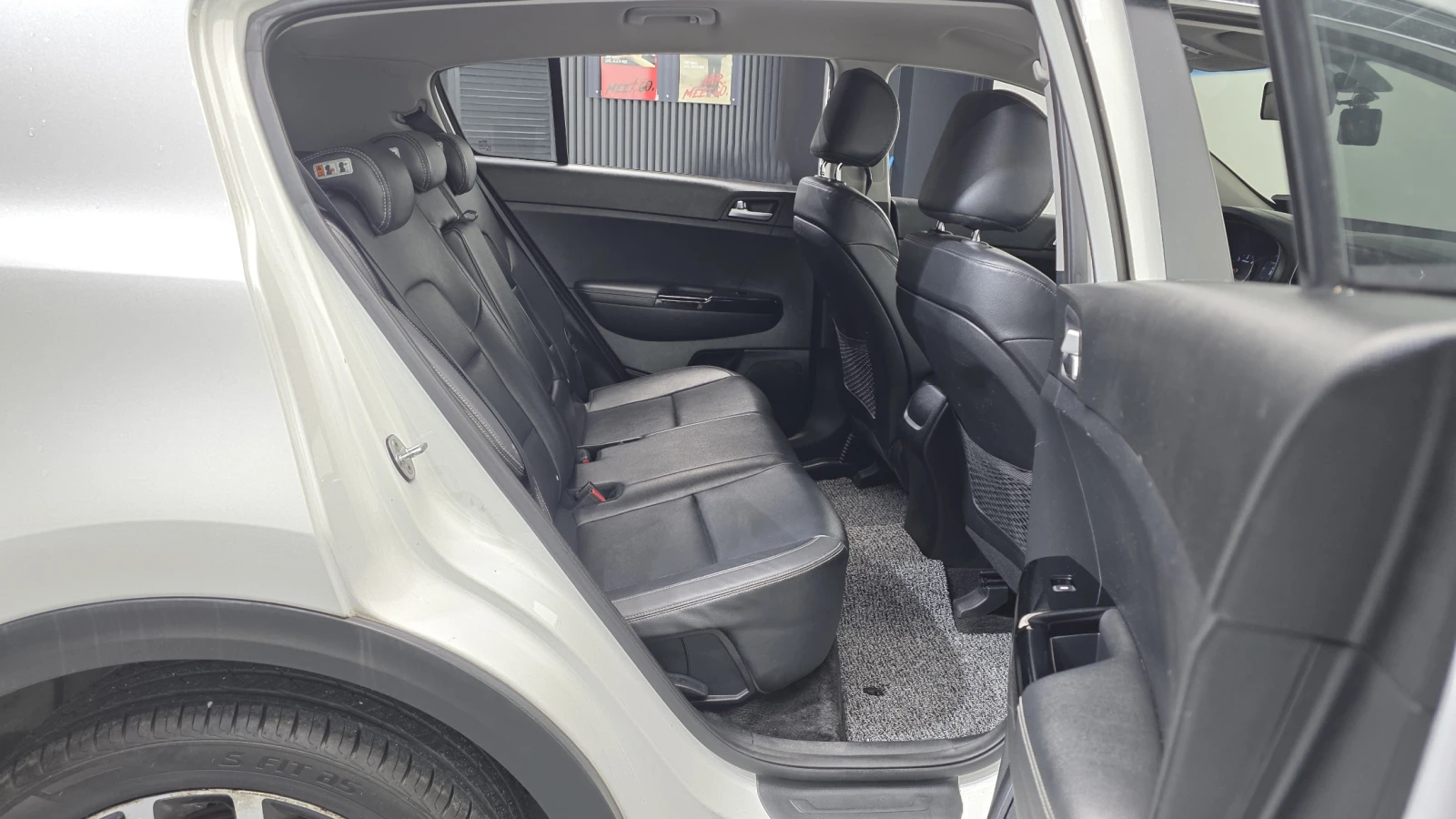 Kia Sportage 2.0CRDI/4x4/Пълна сервизна история !!! - изображение 8