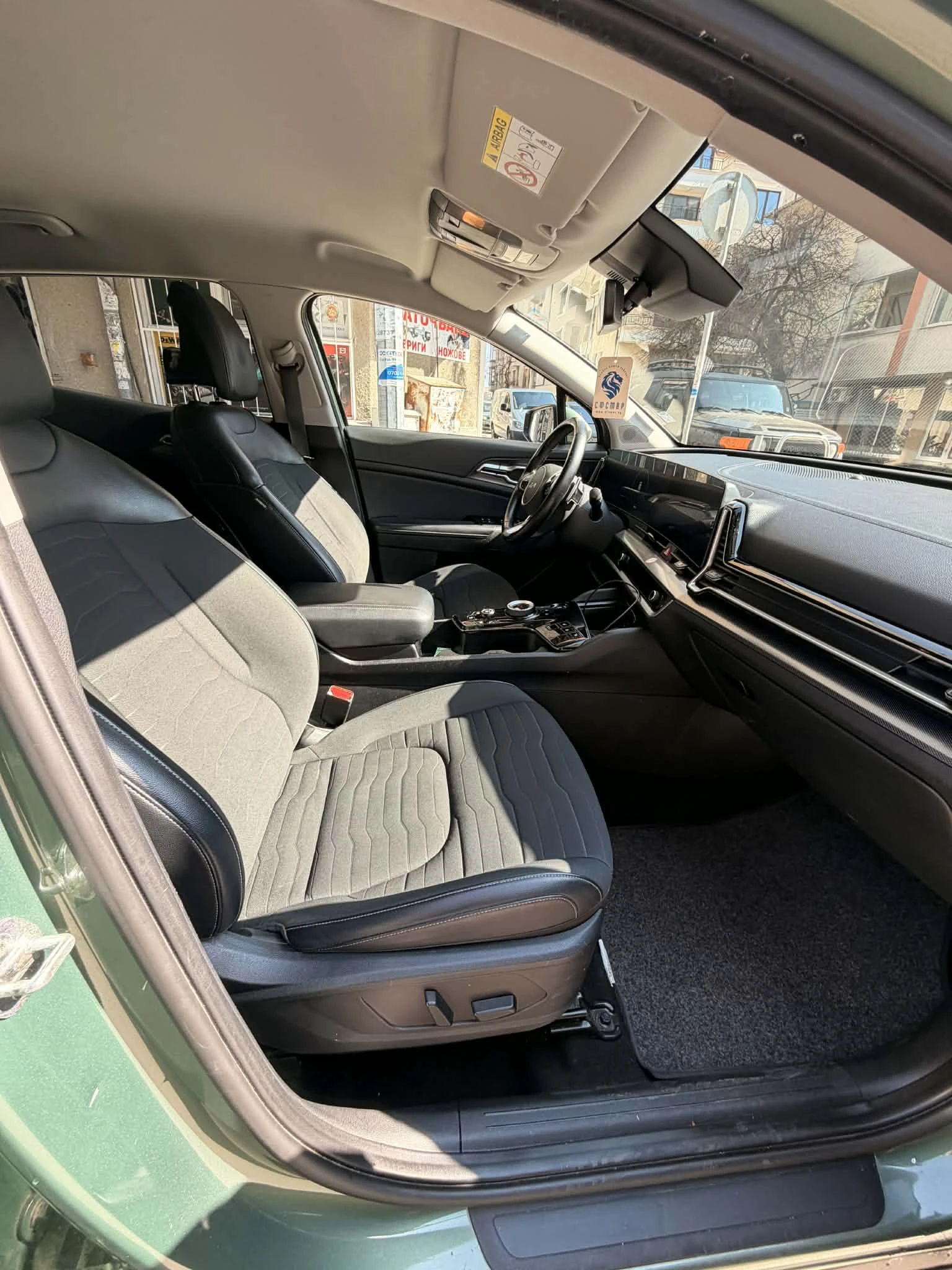 Kia Sportage ГАРАНЦИОНЕН 4Х4 , снимка 5 - Автомобили и джипове - 53706741