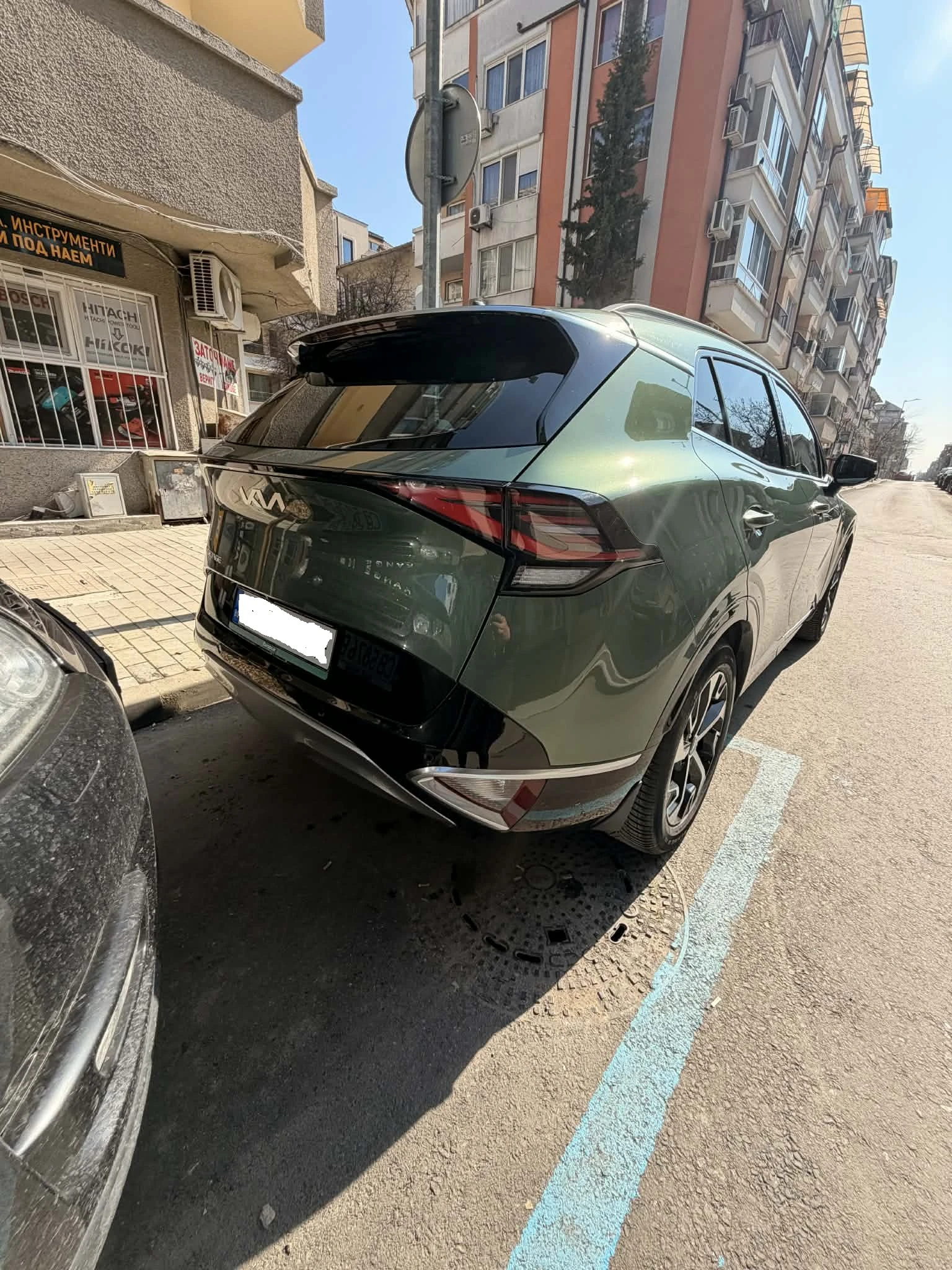Kia Sportage ГАРАНЦИОНЕН 4Х4 , снимка 4 - Автомобили и джипове - 53706741