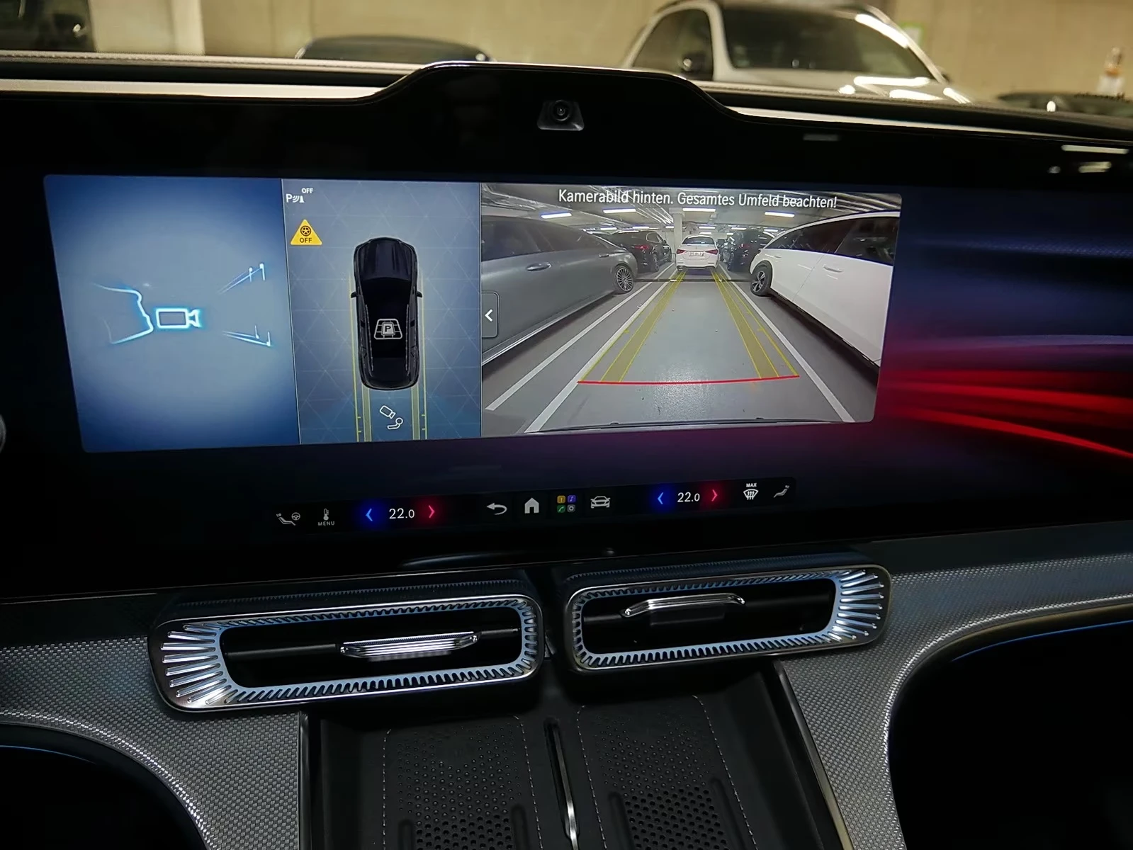 Mercedes-Benz GLC 400 EQ 4-MATIC AMG BURMESTER NIGHT-PAKET HYPERSCREEN, снимка 12 - Автомобили и джипове - 54128288