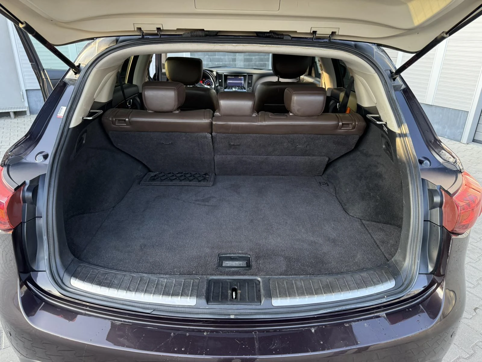 Infiniti Fx 50 S 5.0i , снимка 7 - Автомобили и джипове - 54633722
