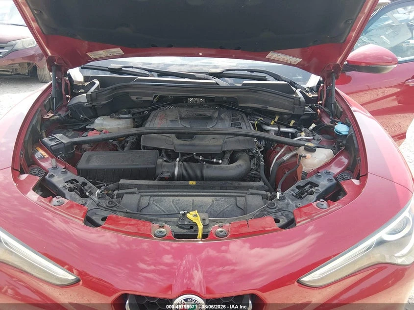 Alfa Romeo Stelvio 2l Sport Awd, снимка 10 - Автомобили и джипове - 55591545