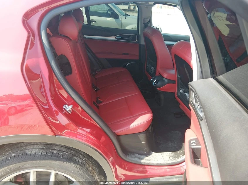 Alfa Romeo Stelvio 2l Sport Awd, снимка 8 - Автомобили и джипове - 55591545