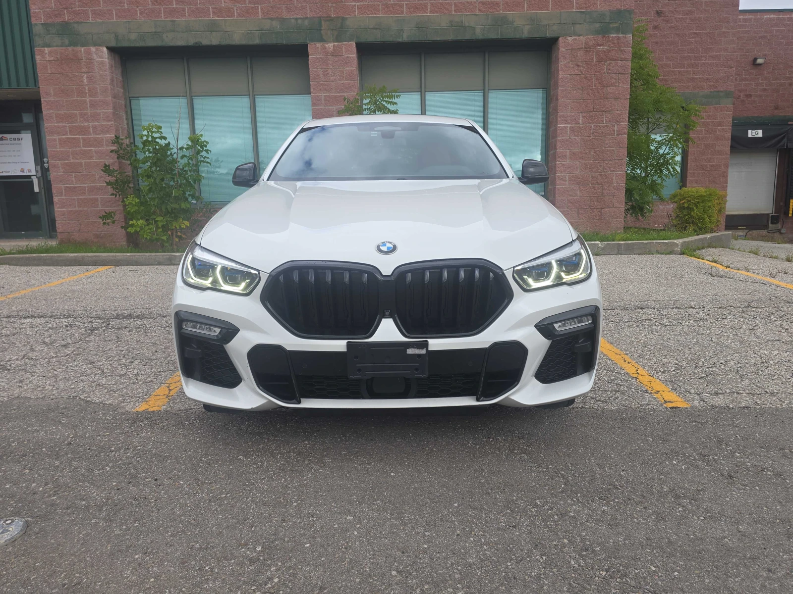 BMW X6 * M50i * CARFAX * , снимка 6 - Автомобили и джипове - 56120941