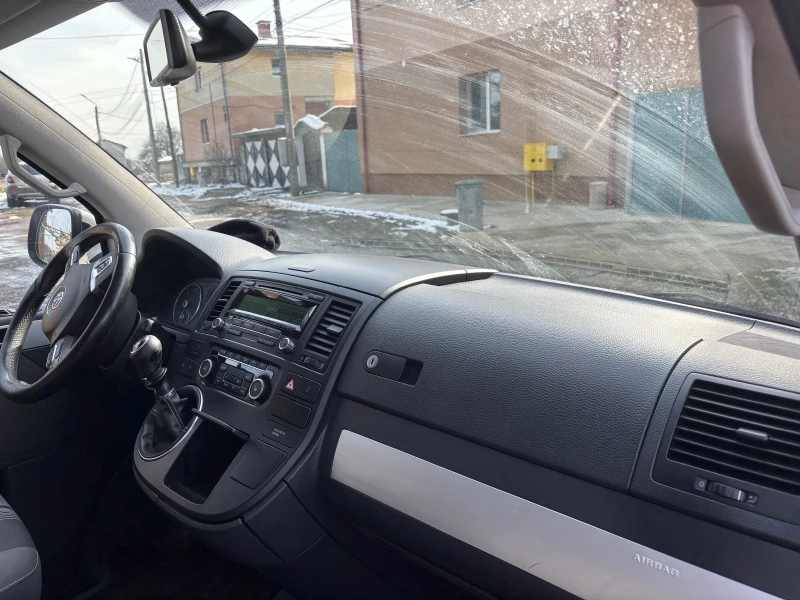 VW T5, снимка 14 - Бусове и автобуси - 53462331