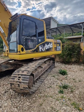      Komatsu HB215-1 Hybrid