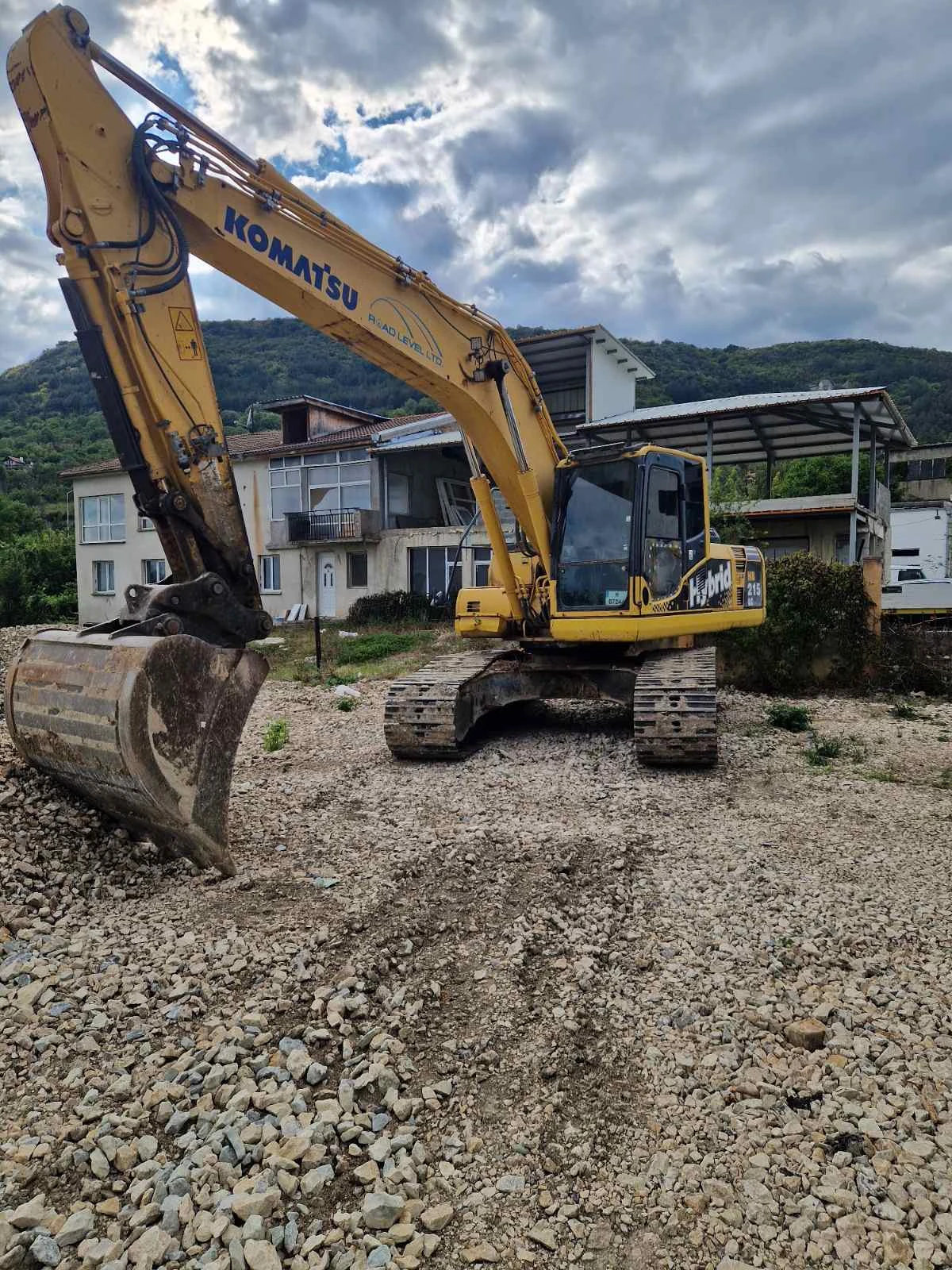 Багер Komatsu HB215-1 Hybrid - изображение 6