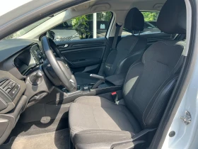 Renault Megane Tce 115 k.с 6МТ, снимка 11