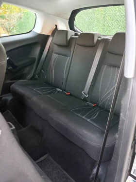 Peugeot 208 82 к.с., снимка 7