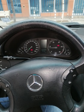 Mercedes-Benz C 220, снимка 5