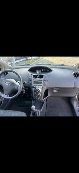 Toyota Yaris - 4500 лв. / 2300.81 € - 72613100 11