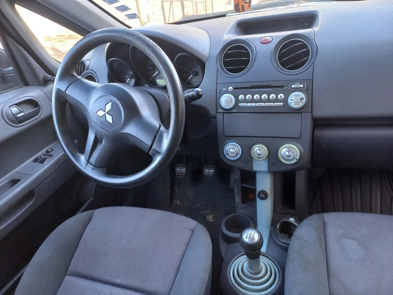 Mitsubishi Colt, снимка 4 - Автомобили и джипове - 47774005