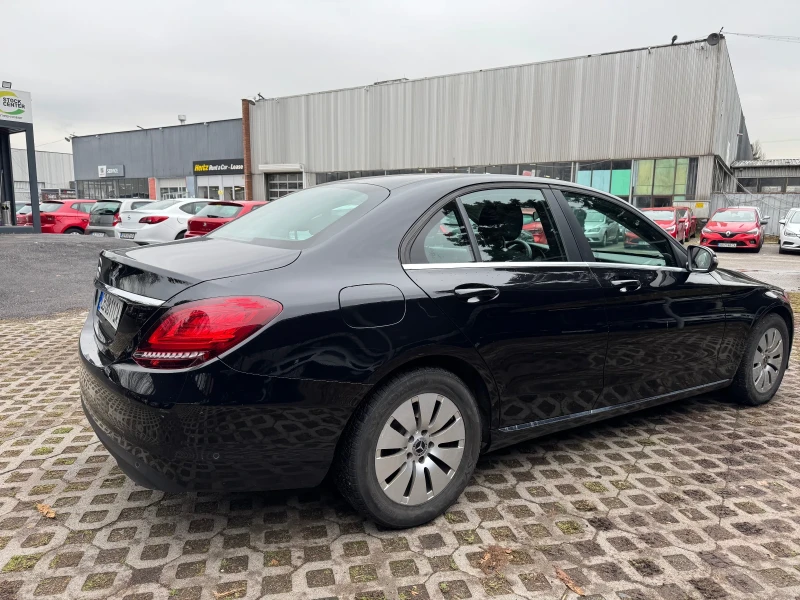 Mercedes-Benz C 180, снимка 4 - Автомобили и джипове - 48309062